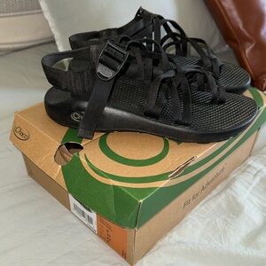 Black chaos size 6
